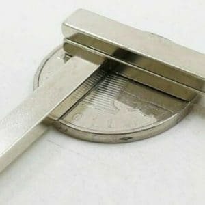 Iman de neodimio [30x5x3]mm. fuerza extrema.