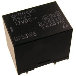 Relay de 5 pin 12 VDC Marca OMRON G5LE-14 10A 250V AC 5A 250V AC