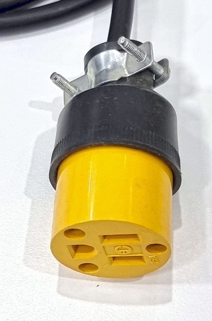 Cable extensor de poder 3m – Cable extensor de poder 3m tres hilos con tierra 220v 15A enchufe SUKO