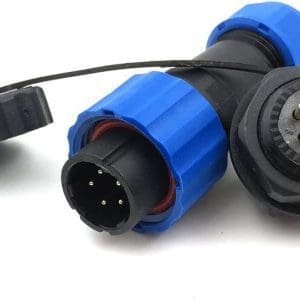 Conector impermeable