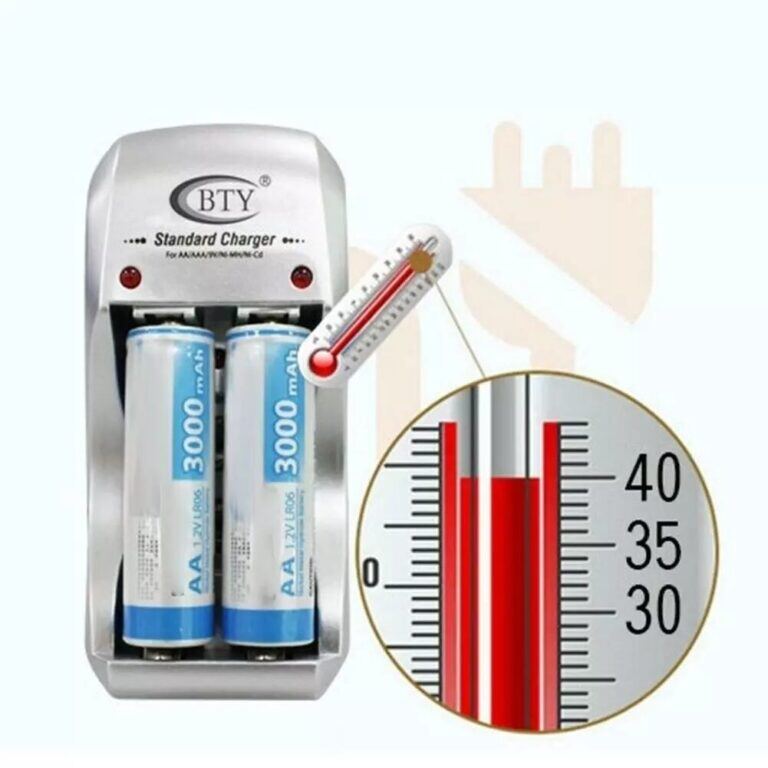 Cargador de Pilas Recargables AA, AAA y 9V de 2 Ranuras – Para Multímetros, Micrófonos, Controles y Equipos Electrónicos - vista 3
